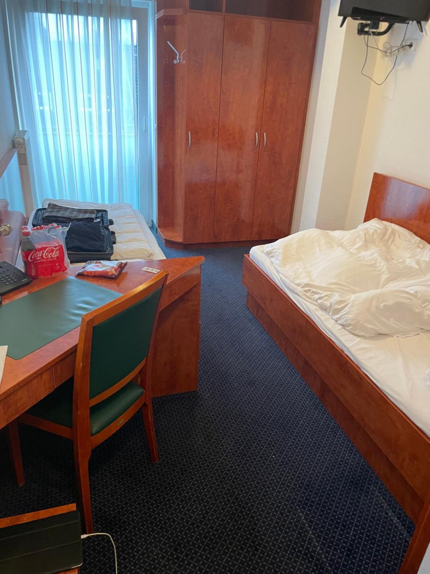 Hotel Merkenich ケルン エクステリア 写真
